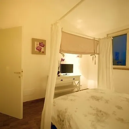 Hotel Pietriccio Rosso La Campigliola
