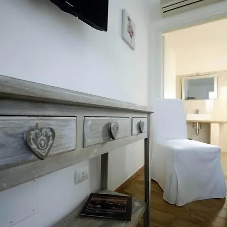 Hotel Pietriccio Rosso